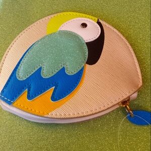Guess Parrot Coin Purse. Card Holder. Wallet.  Size Approx.4.5in×4.75in. NWOT